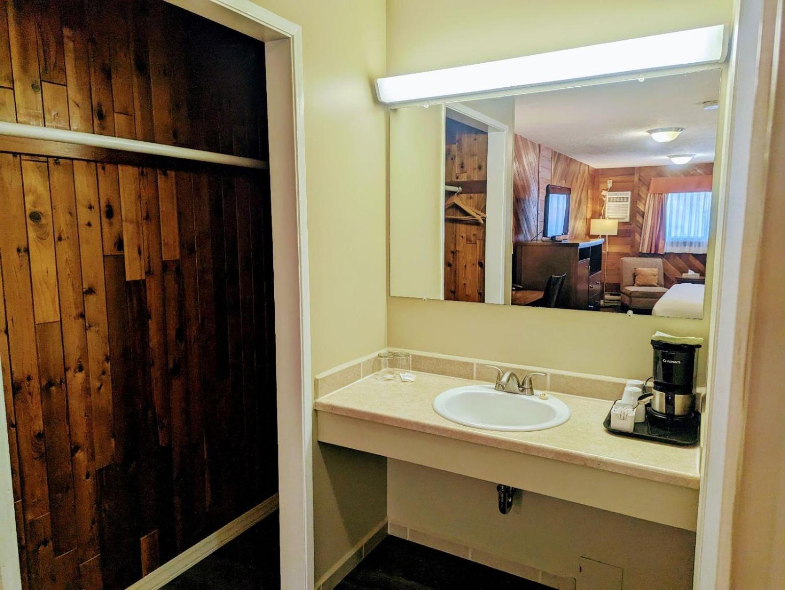 Alpine Inn&Suites Nelson Extérieur photo