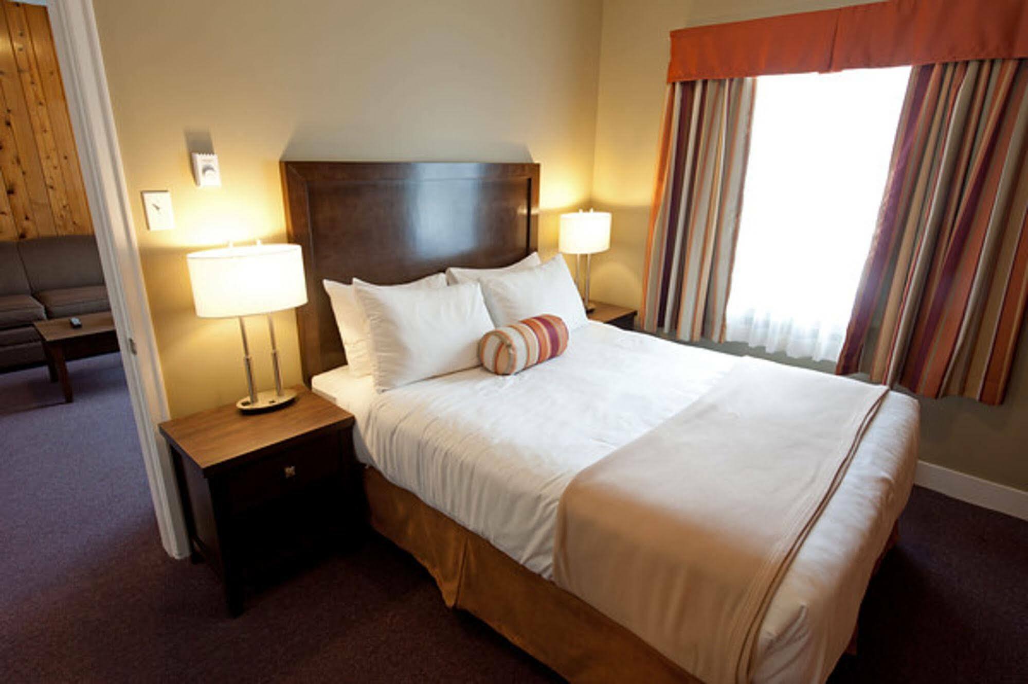 Alpine Inn&Suites Nelson Extérieur photo