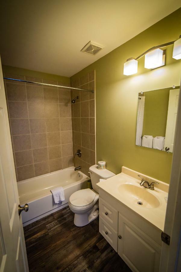 Alpine Inn&Suites Nelson Extérieur photo