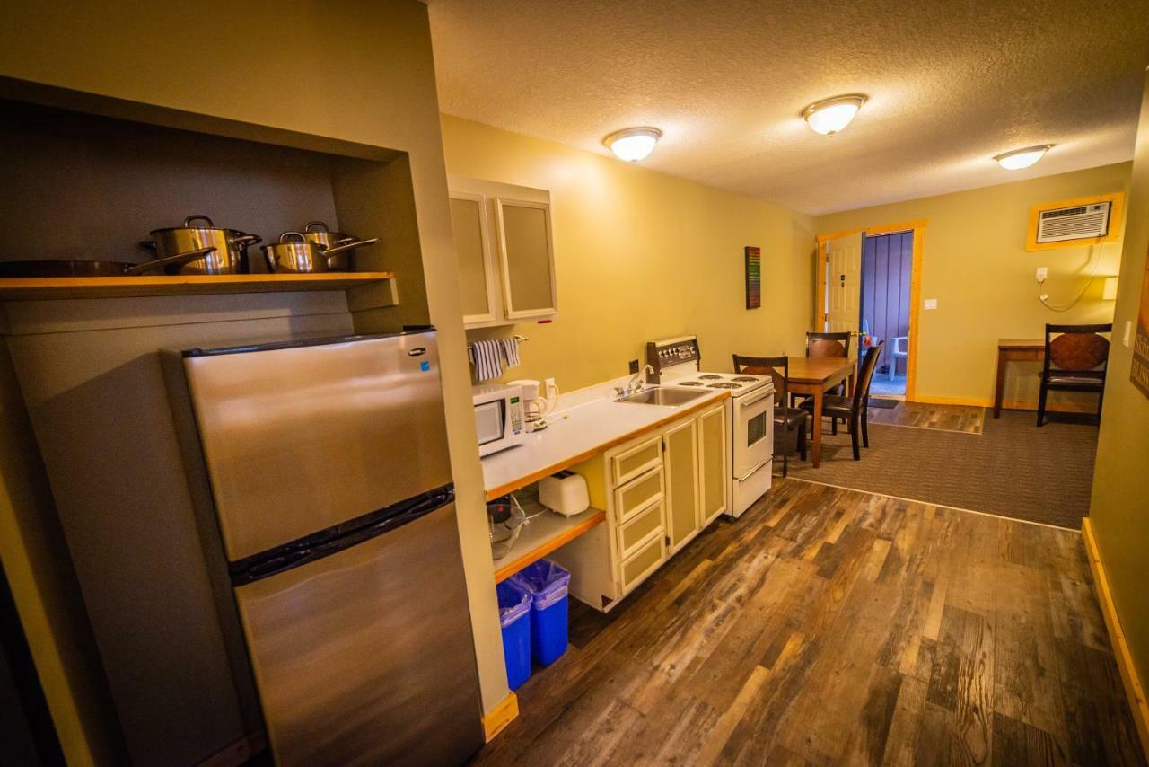 Alpine Inn&Suites Nelson Extérieur photo