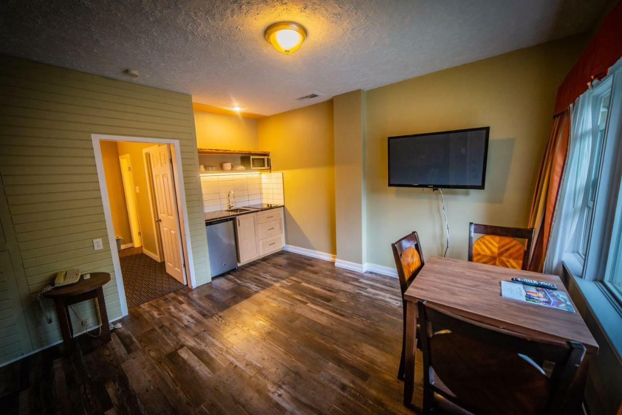Alpine Inn&Suites Nelson Extérieur photo